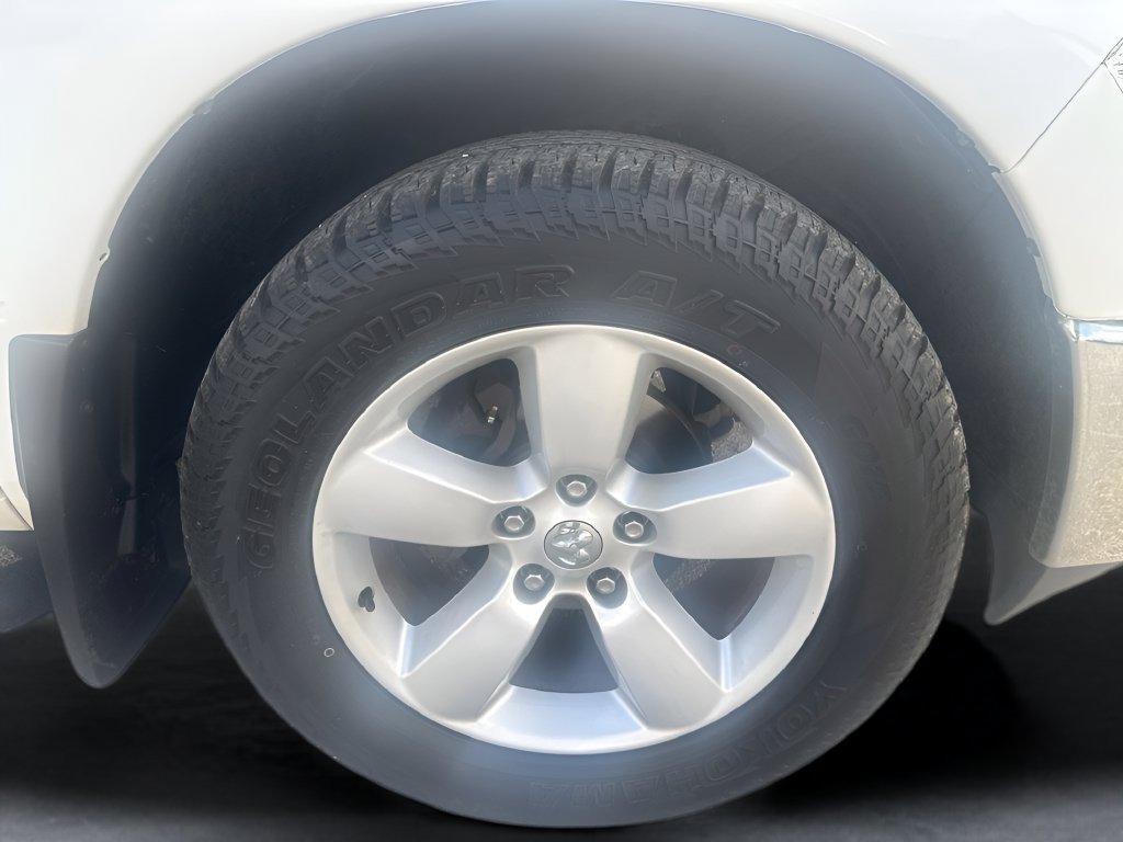 Used 2021 RAM 1500 Tradesman w/ Tradesman SXT Package AWD/4WD image 32
