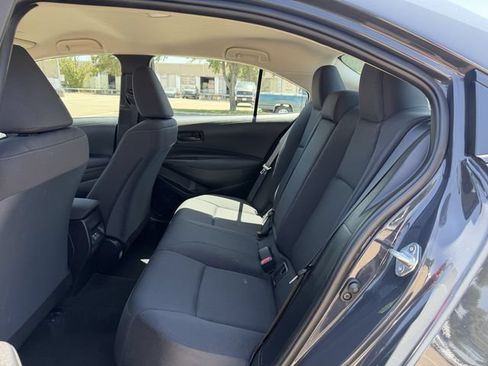 Used 2025 Toyota Corolla LE FWD image 24