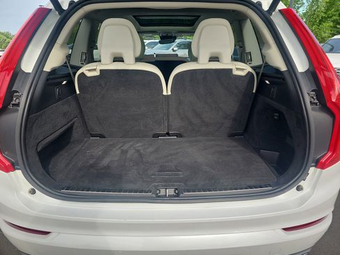 Used 2019 Volvo XC90 T6 Momentum AWD/4WD image 34