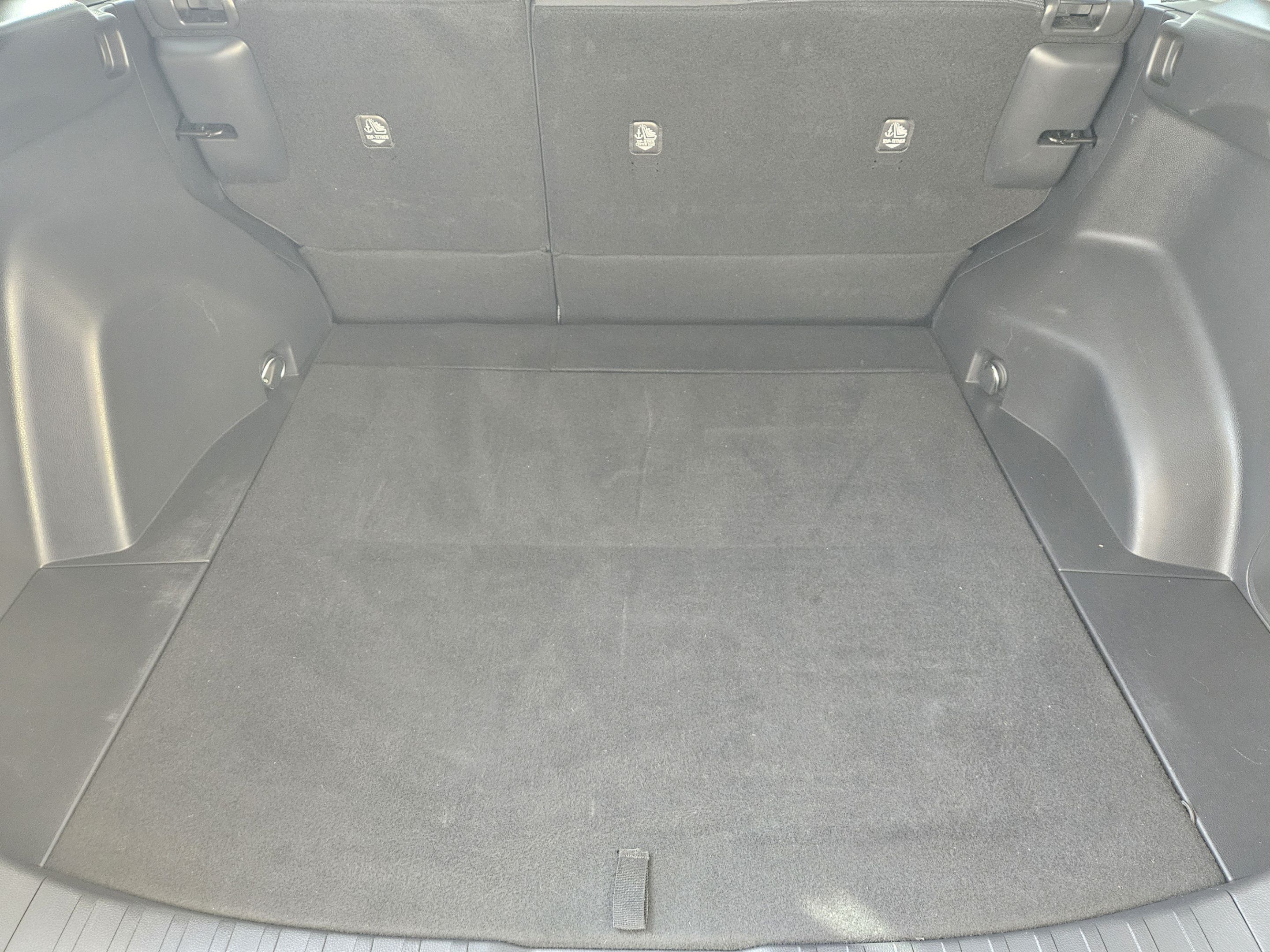 Used 2021 Toyota RAV4 LE AWD/4WD image 29