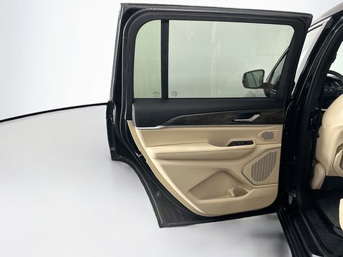 Used 2023 Jeep Grand Cherokee L Limited w/ Luxury Tech Group II image 26