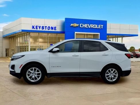 Used 2024 Chevrolet Equinox LT FWD image 4