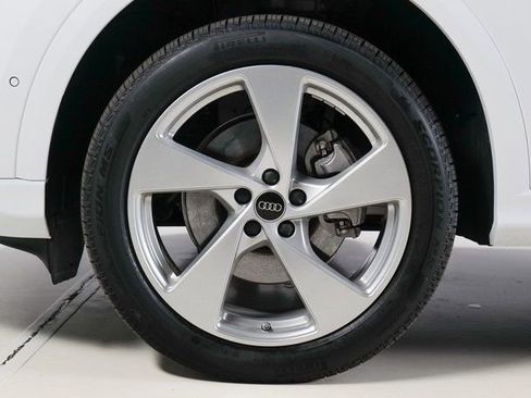 New 2025 Audi Q5 Premium Plus image 30