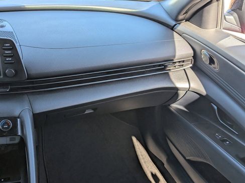 Used 2025 Hyundai Elantra Sport w/ Cargo Package image 18