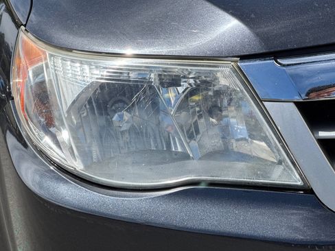 Used 2012 Subaru Forester 2.5X Touring AWD/4WD image 11
