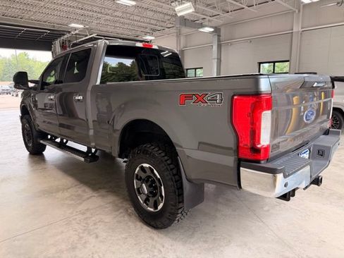 Used 2017 Ford F250 Lariat w/ Chrome Package AWD/4WD image 6