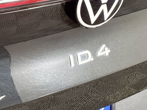 Certified 2021 Volkswagen ID.4 Pro S w/ Gradient Package image 26
