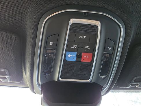 Used 2023 Jeep Grand Cherokee Altitude image 27