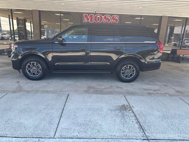 Certified 2025 Ford Expedition Active RWD image 7