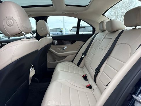 Used 2017 Mercedes-Benz C 300 4MATIC Sedan image 27