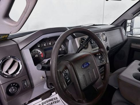 Used 2015 Ford F250 XLT AWD/4WD image 9