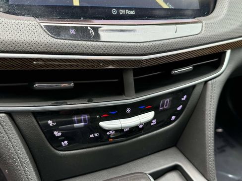 Used 2016 Cadillac CT6 Luxury AWD/4WD image 26