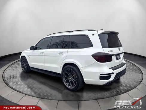 Used 2014 Mercedes-Benz GL 63 AMG 4MATIC image 3