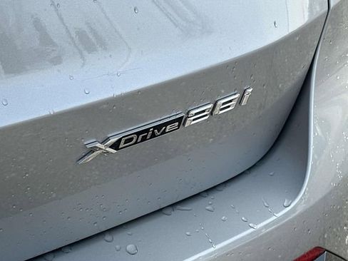 Certified 2025 BMW X1 xDrive28i w/ Technology Package image 19