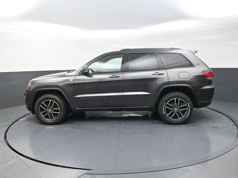 Used 2018 Jeep Grand Cherokee Trailhawk AWD/4WD image 4
