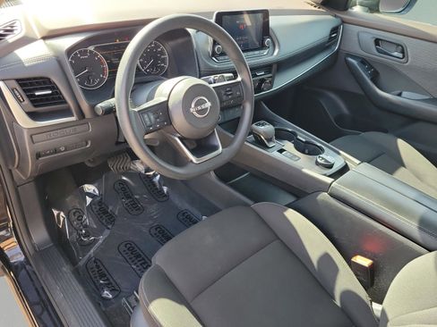 Certified 2023 Nissan Rogue S image 17