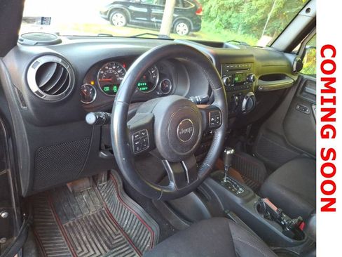 Used 2015 Jeep Wrangler Unlimited Sport w/ Quick Order Package 24S AWD/4WD image 10