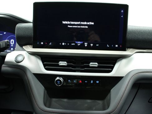 New 2026 Ford Explorer Active image 23