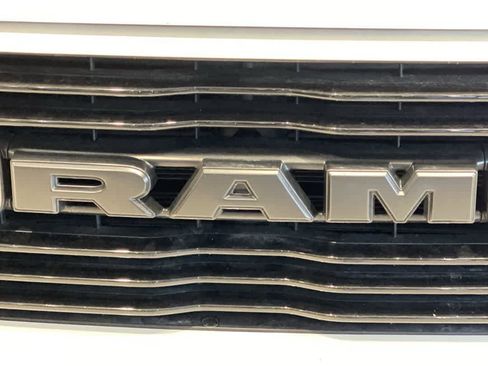 Used 2020 RAM 1500 Sport w/ Level 2 Equipment Goup w/2_L AWD/4WD image 10