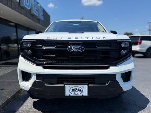 Certified 2025 Ford Expedition Max Active AWD/4WD image 2