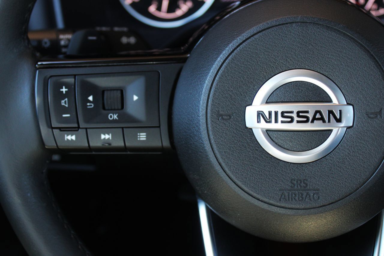 Used 2021 Nissan Rogue SL w/ Premium Package FWD image 31