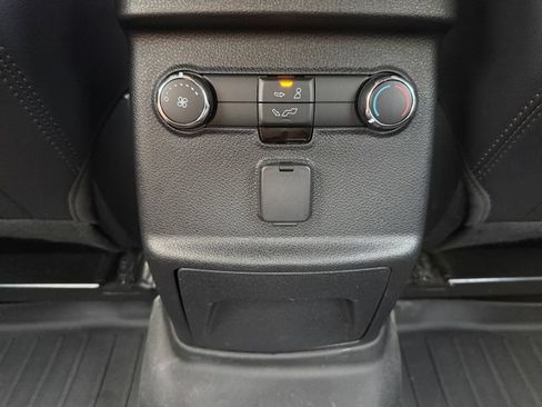 Used 2019 Ford Explorer Sport w/ Ford Safe & Smart Package AWD/4WD image 32