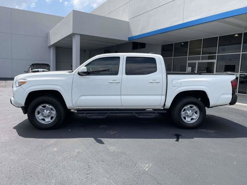Used 2023 Toyota Tacoma SR AWD/4WD image 6