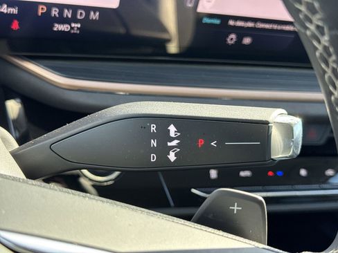 Used 2025 Buick Envision Sport Touring image 26