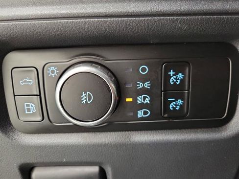 Used 2024 Ford F150 XLT w/ Mobile Office Package image 23