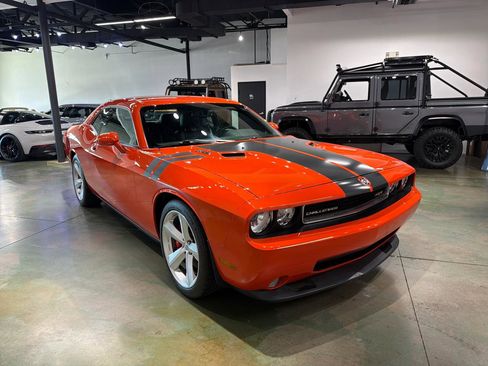 Used 2009 Dodge Challenger SRT8 w/ SRT Option Group II image 13