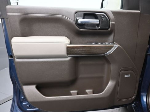 Used 2020 Chevrolet Silverado 1500 RST w/ All-Star Edition image 9