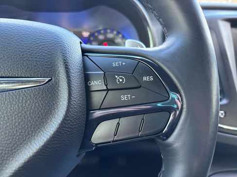 Used 2015 Chrysler 200 S w/ Navigation & Sound Group I image 19