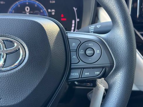 New 2026 Toyota Corolla LE FWD image 31