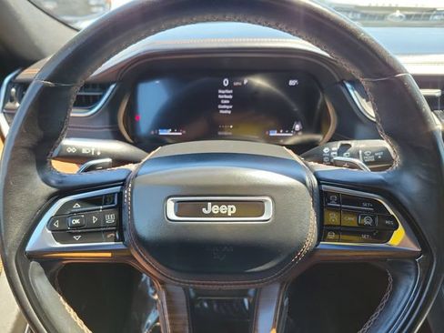 Used 2022 Jeep Grand Cherokee Summit AWD/4WD image 20