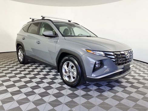 Certified 2024 Hyundai Tucson SEL FWD image 3