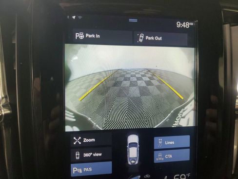 Used 2017 Volvo S90 T6 Inscription w/ Vision Package image 21