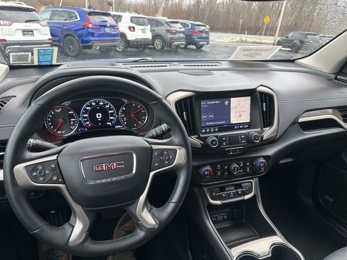 Used 2023 GMC Terrain Denali image 14