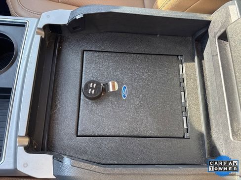 Used 2022 Ford F250 Lariat image 37