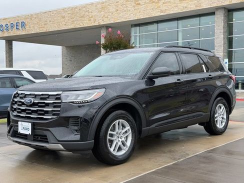New 2026 Ford Explorer Active AWD/4WD image 9