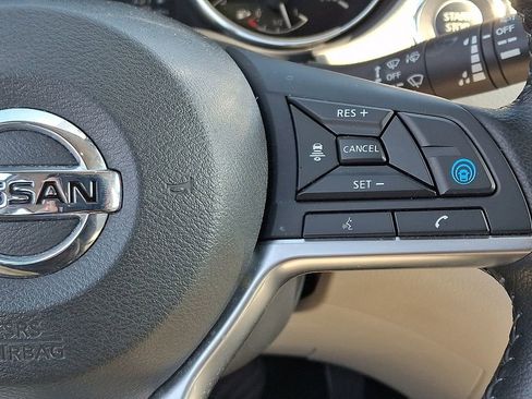 Certified 2022 Nissan Rogue Sport SL image 22