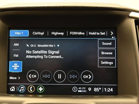 Used 2023 GMC Terrain SLT AWD/4WD image 27