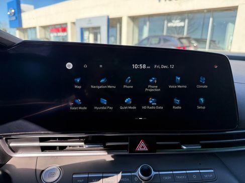 Certified 2025 Hyundai Elantra SEL w/ Cargo Package image 11