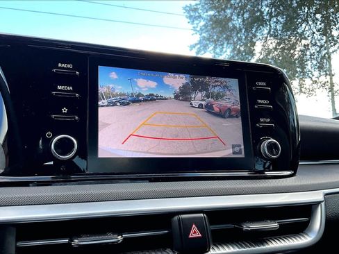 Used 2022 Kia K5 LXS image 24