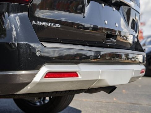 Used 2023 Ford Expedition Max Limited image 7