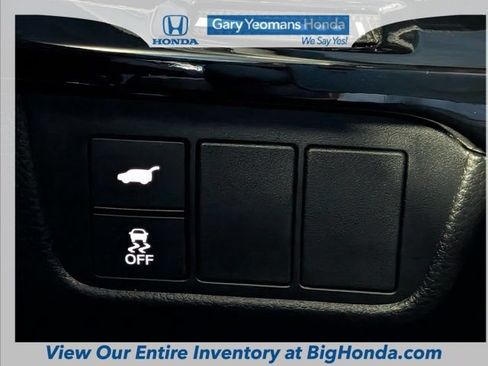 Used 2025 Honda CR-V Sport Touring image 28