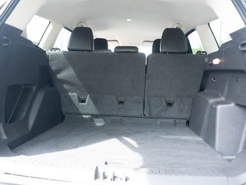 Used 2019 Ford Escape SEL FWD image 11