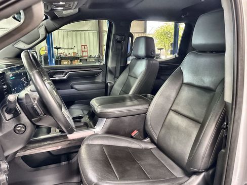 Used 2023 Chevrolet Silverado 1500 LTZ w/ LTZ Convenience Package II image 12