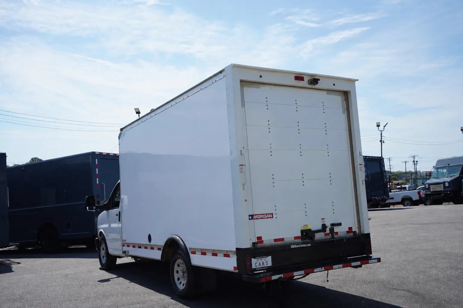 Used 2023 Chevrolet Express 3500 w/ Power Convenience Package RWD image 8