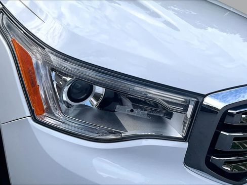 Used 2019 GMC Acadia SLT FWD image 27