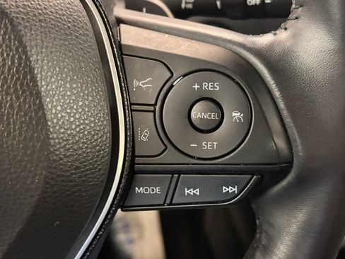 Used 2021 Toyota Corolla SE w/ Special Edition FWD image 58